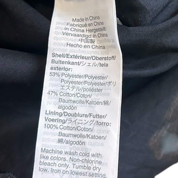 J Crew Bell Sleeve Dress in Embroidered Eyelet Black- Size 4T - Picture 11 of 16